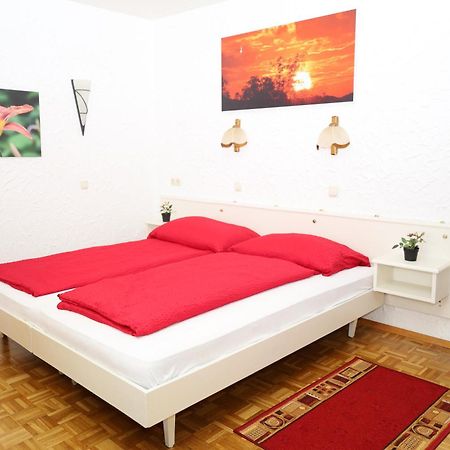 Ferienwohnung Schellander Privatstrand เวลเดน อัม เวิร์ทเทอร์ซี ภายนอก รูปภาพ